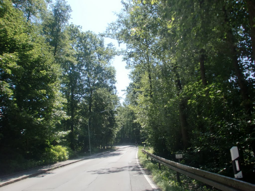 Erdinger Straße, Fraunberg by (N B)