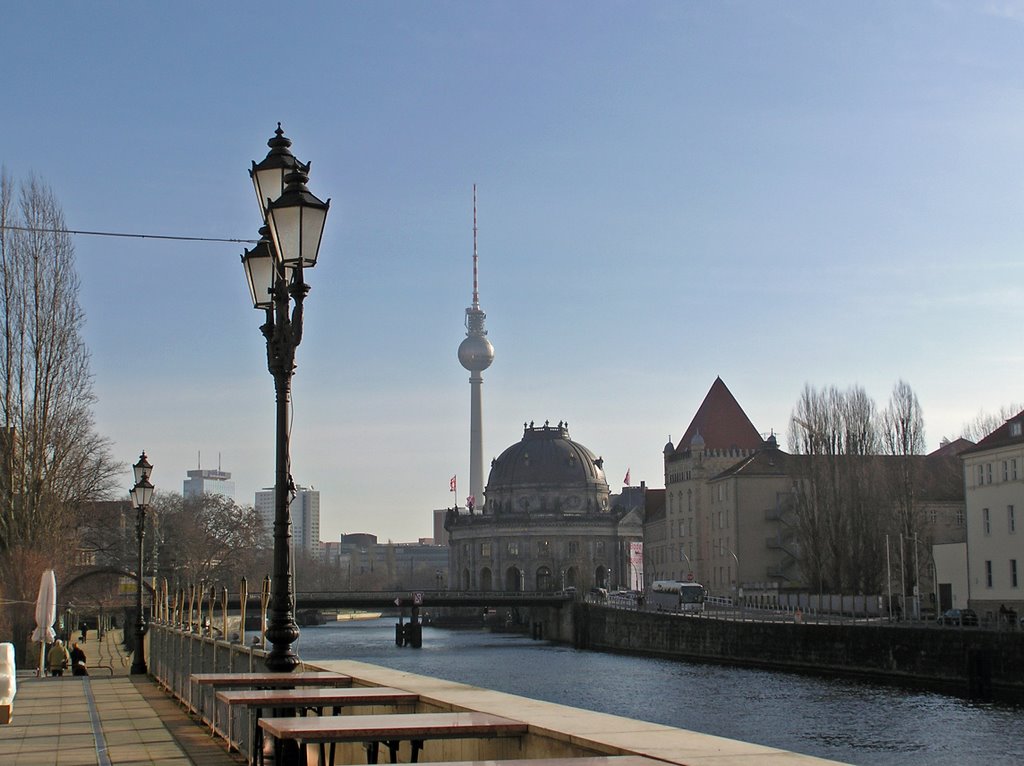 Fernsehturm, Berlin by hornsby