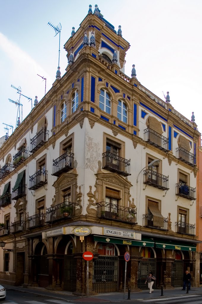 Bierstube - Malthouse Ingrid, Sevilla by Traveling-Crow