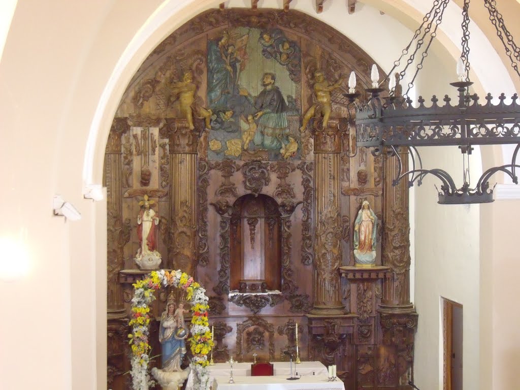 Vista interior de la Ermita de Urbanos. Torrejoncillo del Rey by Marcos Prieto García