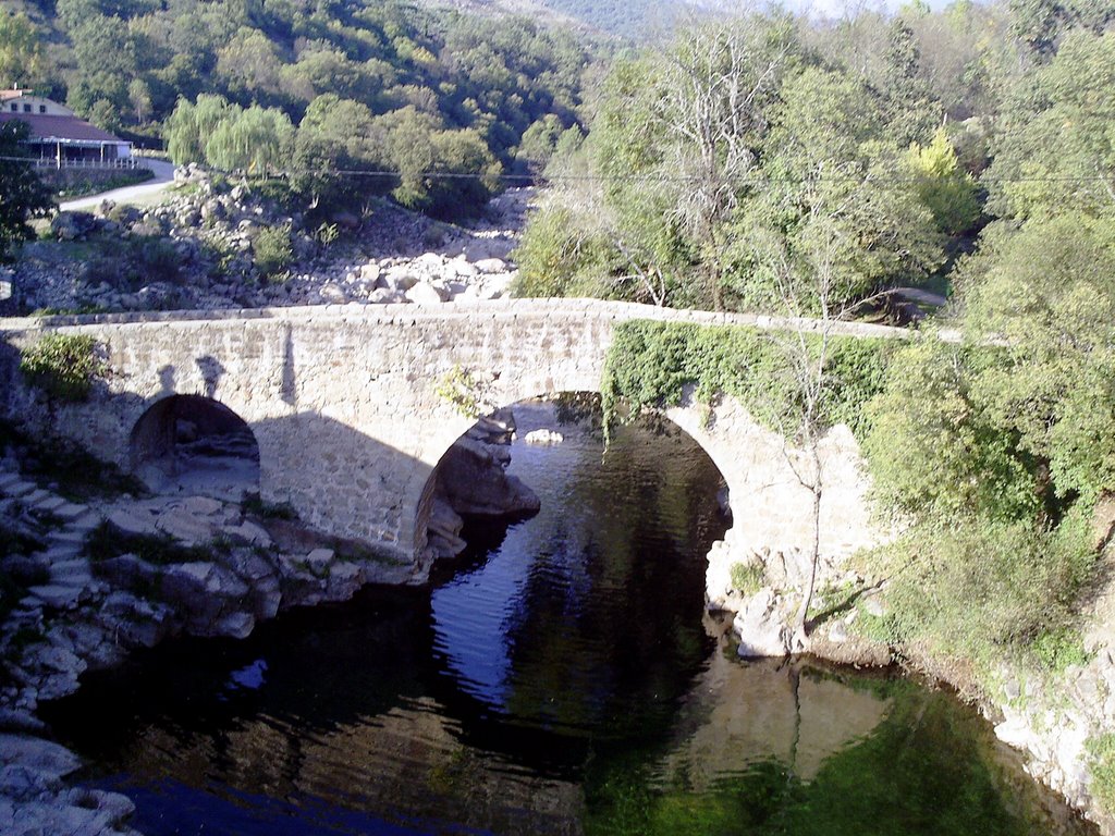 Puente de Cuartos - Cáceres by Manu Vilela