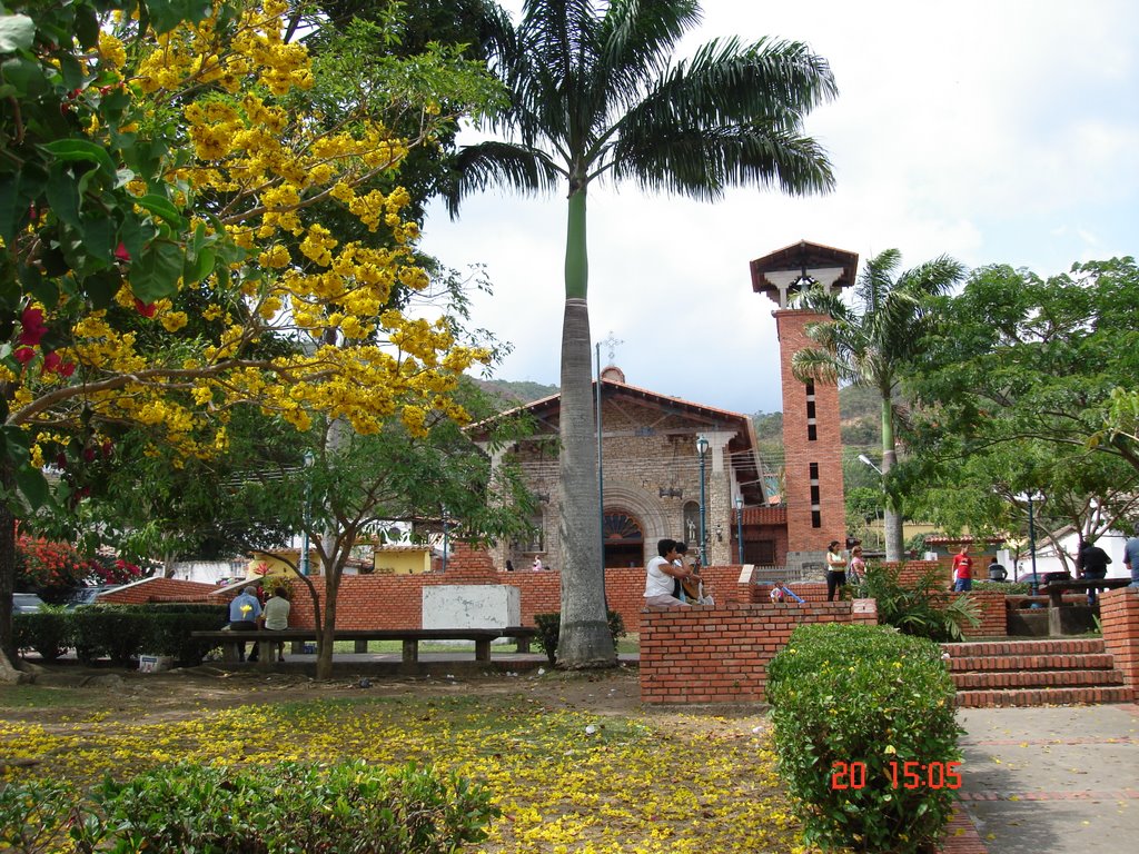 Iglesia de Peribeca by Jesus Zambrano Pacheco