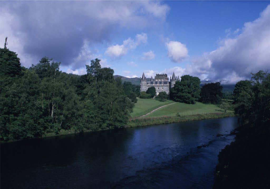 Inverary Castle by Hammerkop