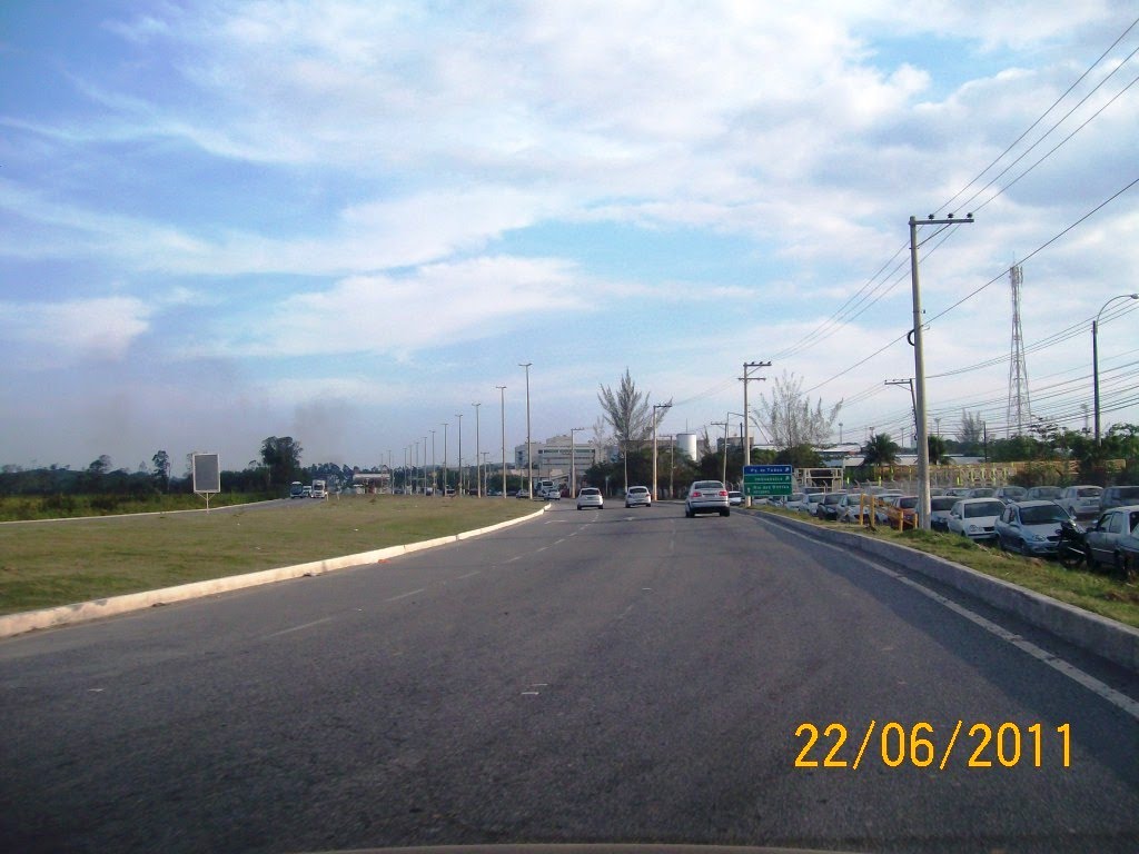 AMARAL PEIXOTO HIGHWAY, PARK PIPE, MACAÉ, RIO DE JANEIRO, BRAZIL-RYDOJ by RYD Panoramio photos