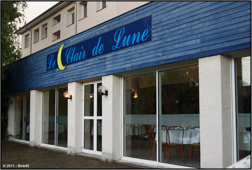 Verdun - Restaurant Le Clair de Lune en 2011 by Bob45