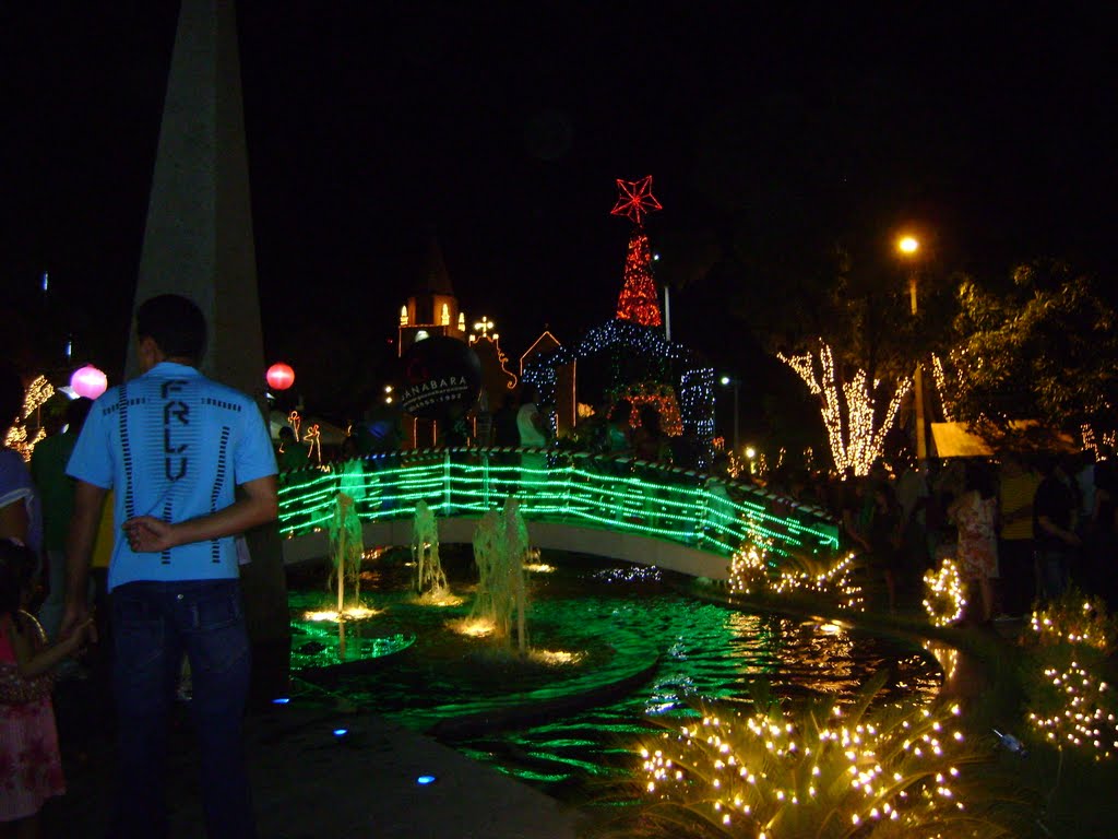 Iluminação de Natal (2010). Praça da Matriz - Iguatu - CE by José Alberto Ribeiro