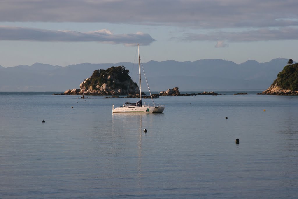 Tasman Bay morning, Torlesse Rock by Ian Stehbens