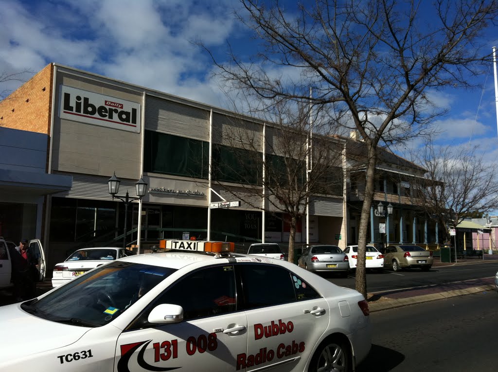 Macquarie Street, Dubbo, NSW, Australia by Dr Muhammad J Siddiqi by Dr Muhammad J  Siddiqi