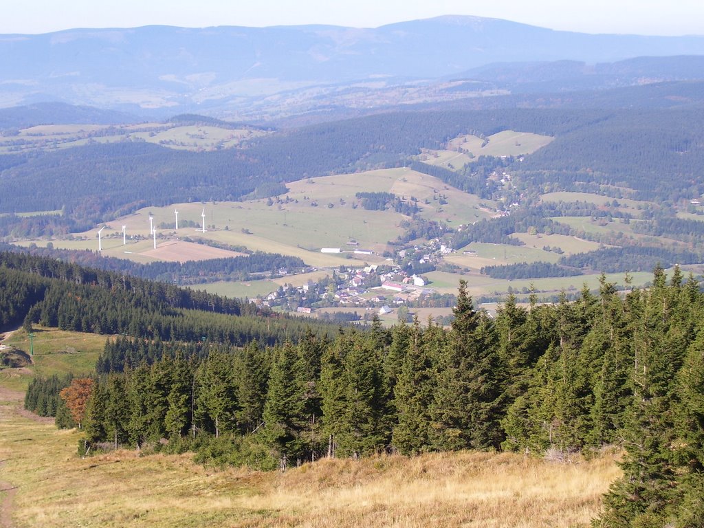 Pohled z lanovky na Ramzovou a okolí by skřítek Vítek