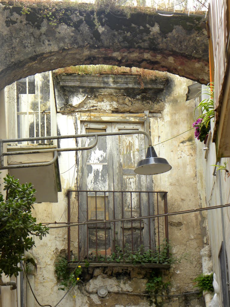 Forgotten doors of South Pontino - Gaeta, Italy by The Man in the Maze™