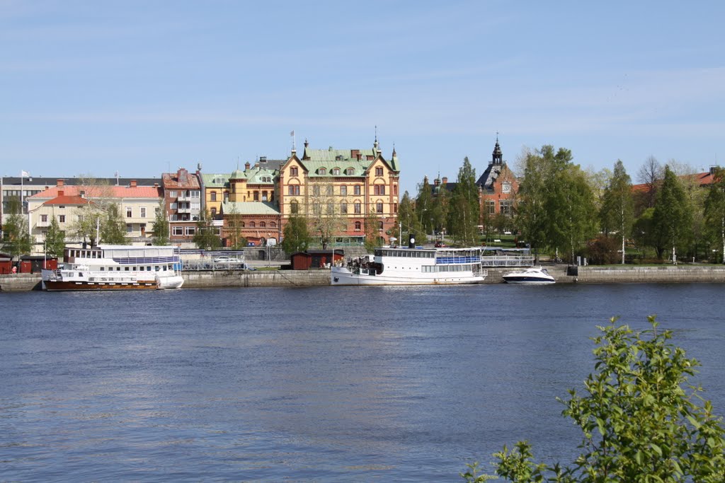 Umeå by Henrik B