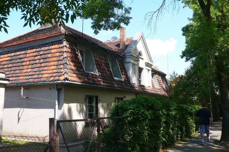 Poznań. Serafitki Street - old house by JanKulczak