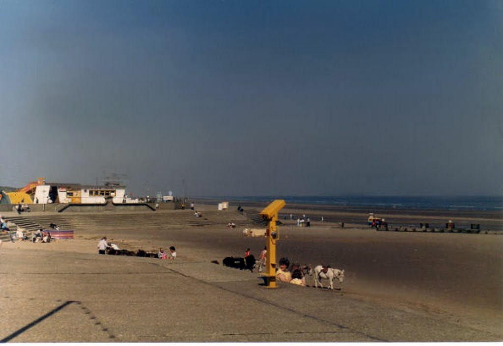 Mablethorpe 1980s by David Myers  2011