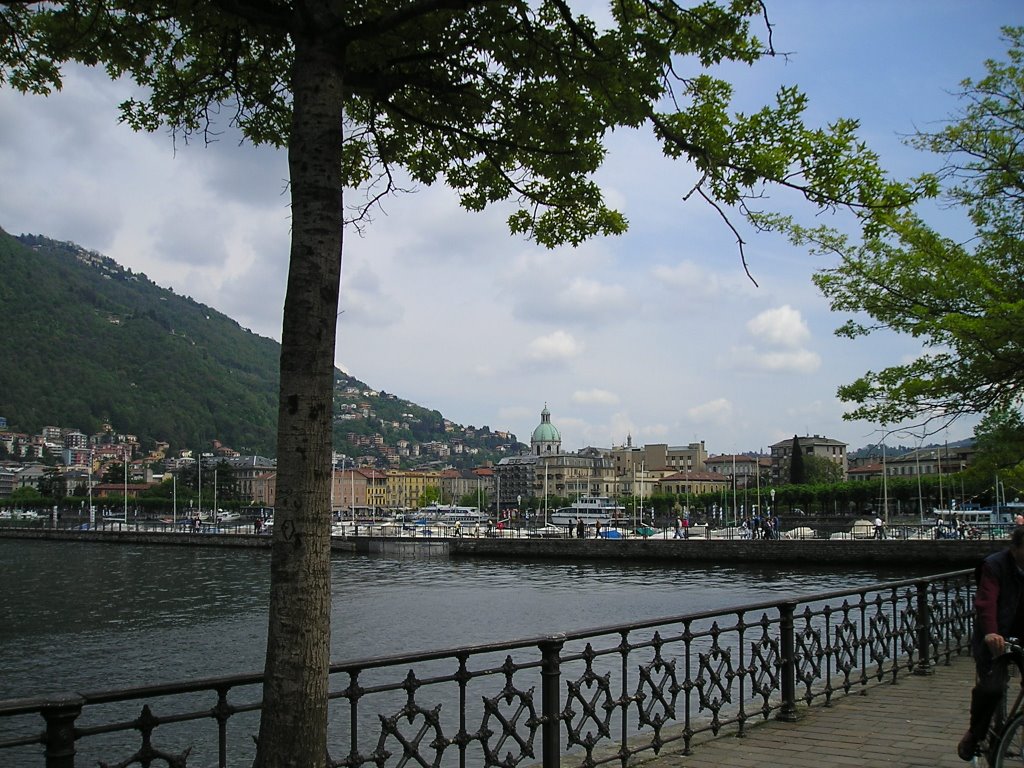 Como, il lago by PassBo