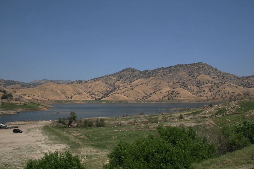 Lake Kaweah by bfgb