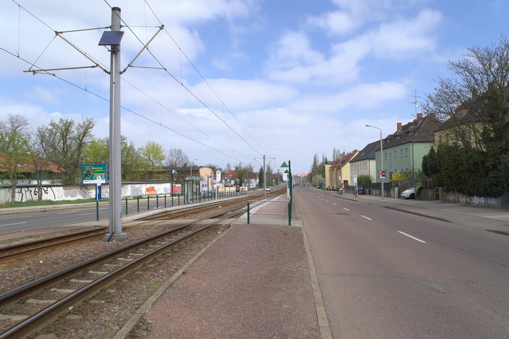 Böllberger Weg Südstadt Richtung Zentrum (2011) HighRes 14 MP by halleliebe