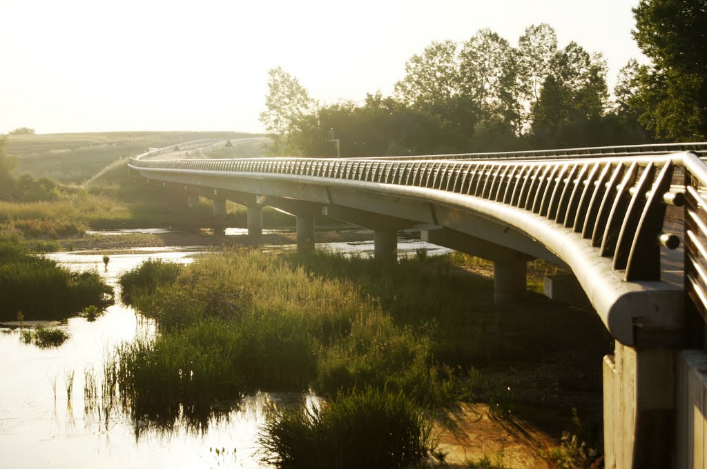 El puente nuevo. by Hikergoer