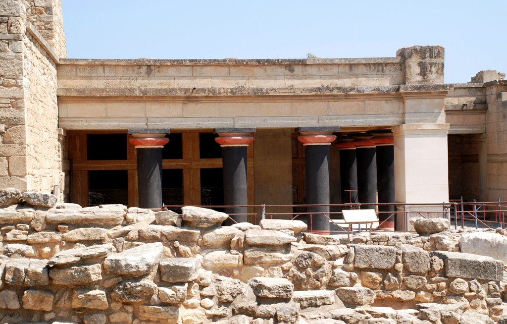 KRÉTA, Knossos: Minos-i palota King's megaron by albert dobos