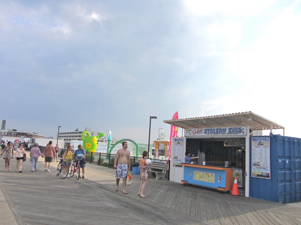 Asbury Splash Park by Adam Elmquist