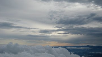 View from Mt. Fuji Sept. 2007 by tom1987