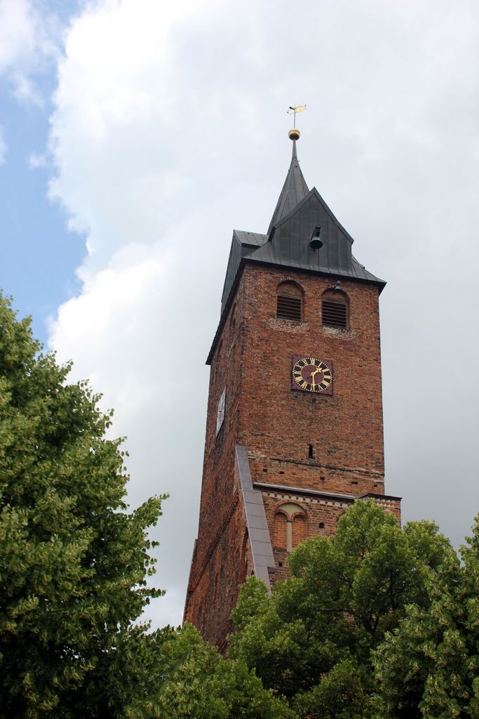 Turm der Nicolaikirche by Stephan Meisel