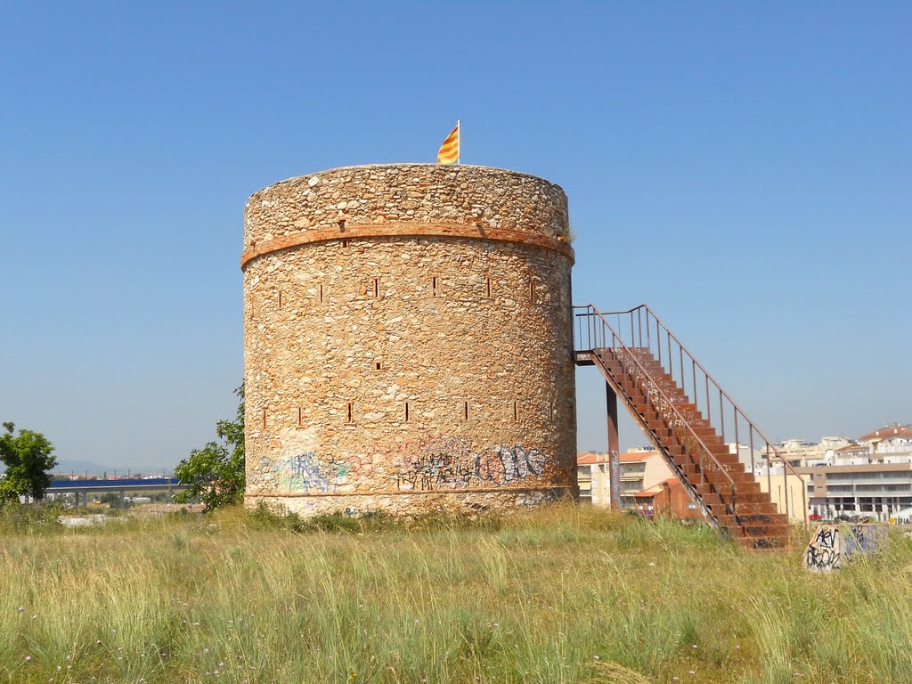 El Vendrell: torre del Botafoc by Pedro Salcedo i Vaz