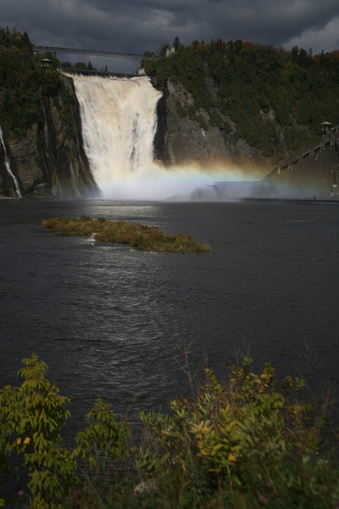 Chute-Montmorency, Québec, Canada by Hans Sterkendries