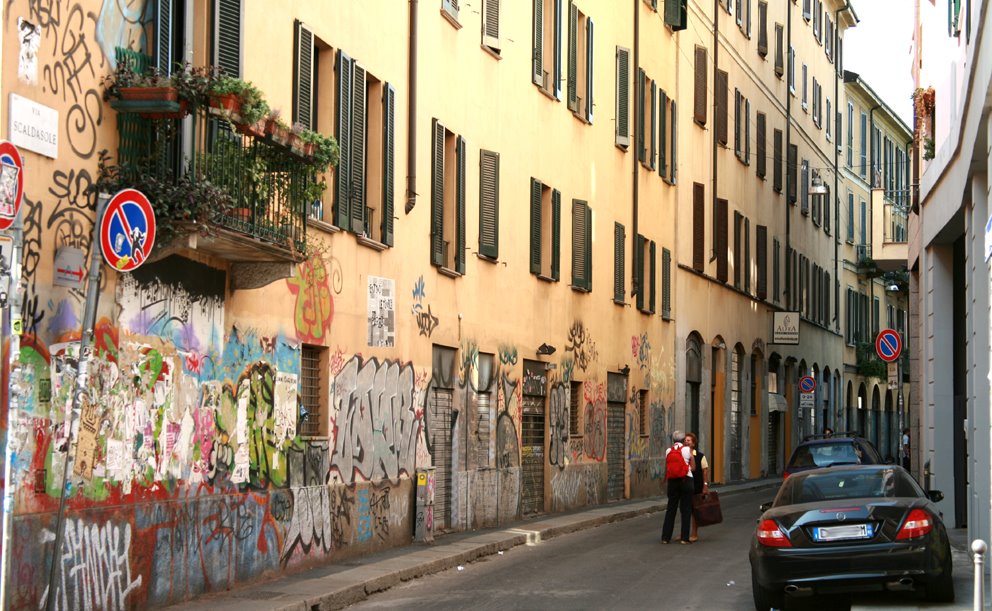 La Vecchia Milano via Scaldasole by Antonio Privitera