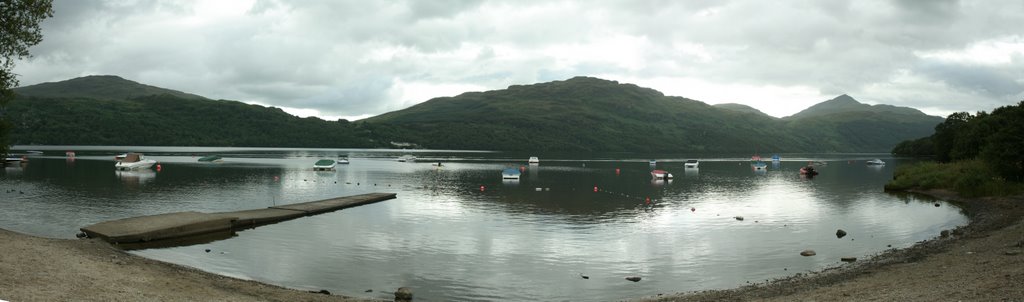 Loch Lomond with view on Inversnaid Hotel by RUlsamer