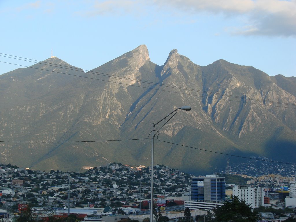 Cerro de la Silla desde VO by hector.mtz