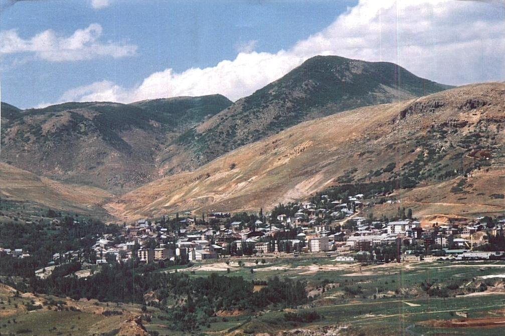 Hozat-Tunceli (Kardesimin askerlikyaptigi yer) by c.mahir