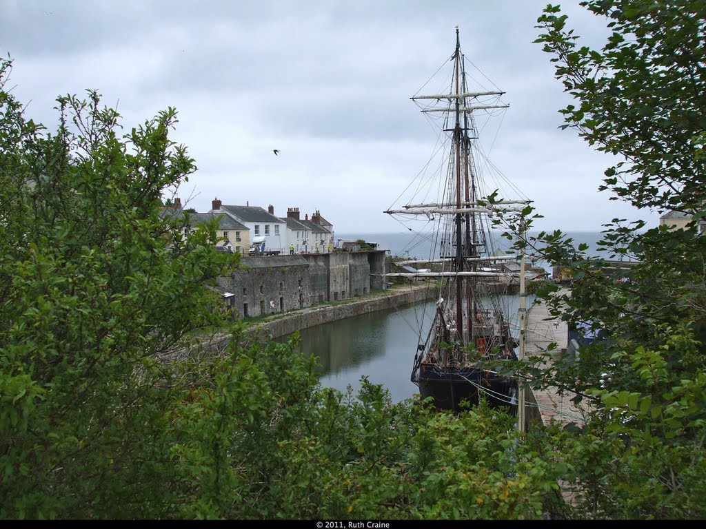 The Earl of Pembroke, Charlestown Harbour, Cornwall by rustyruth