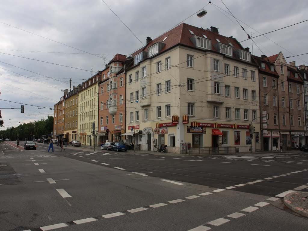 McDonald's München Nord by MH75