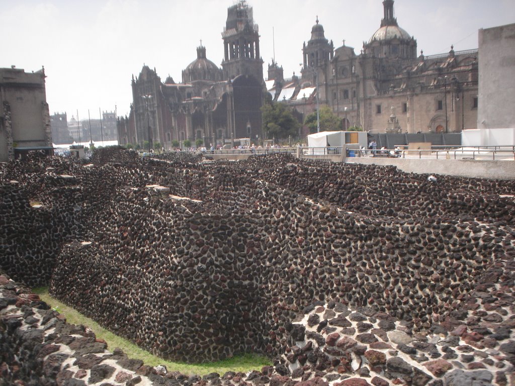 Templo mayor y catedral metropolitana by puntogpfm