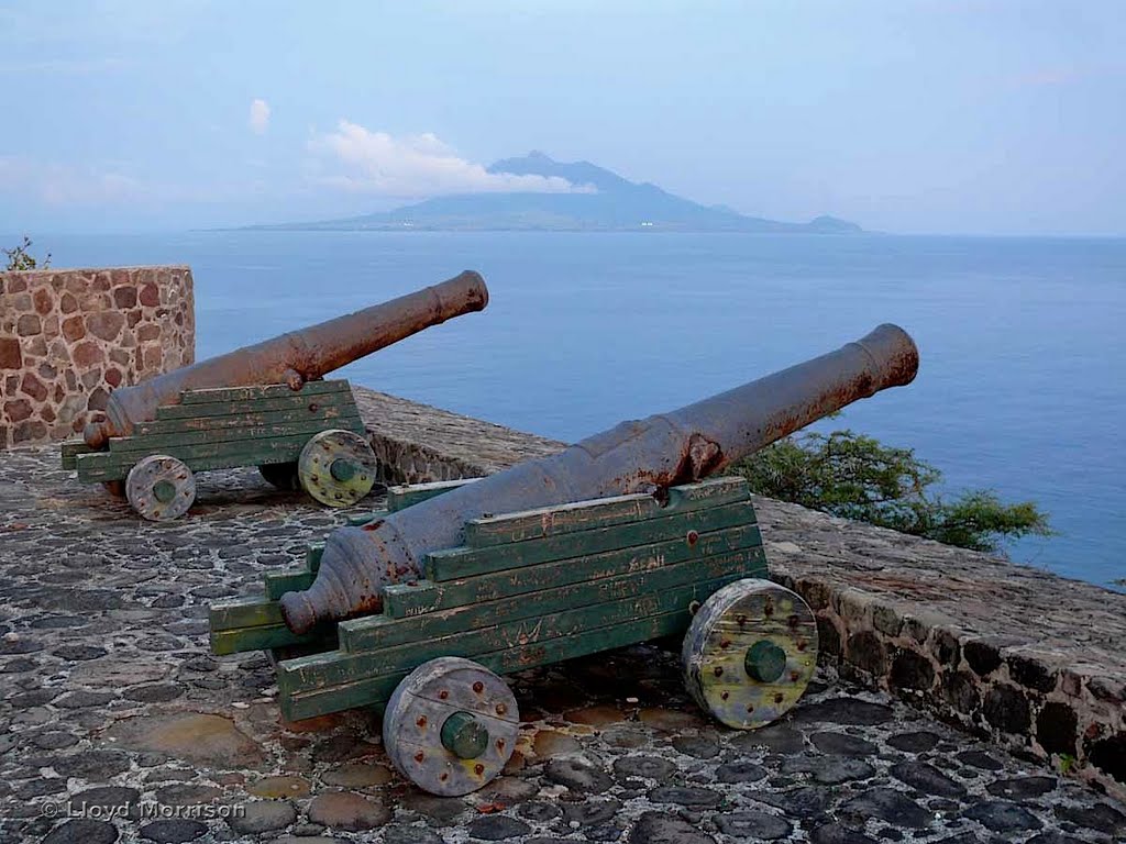 Fort de Windt, St. Eustatius by adventuretravelww.com