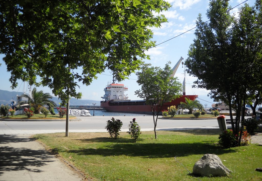 A view of the harbor from the park by Karlsdorf