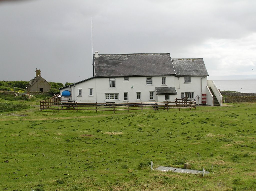 Main building (farmhouse) on Flat Holm Island by rusty44