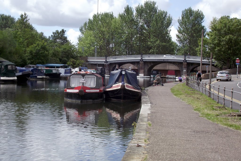 Bridgewater Canal with the Waterloo Bridge in the background by Joe Blundell