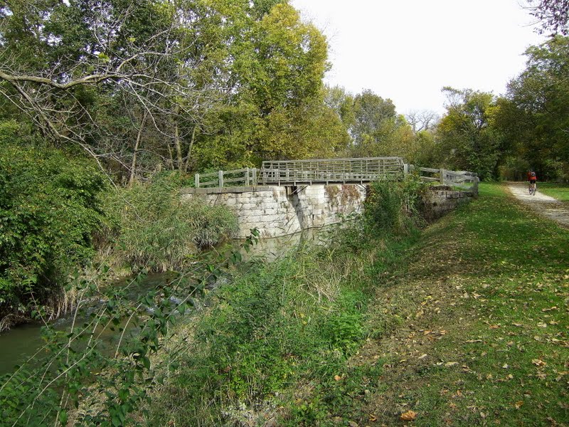 I&M Canal State Trail between Utica and Ottawa,IL by GregorP