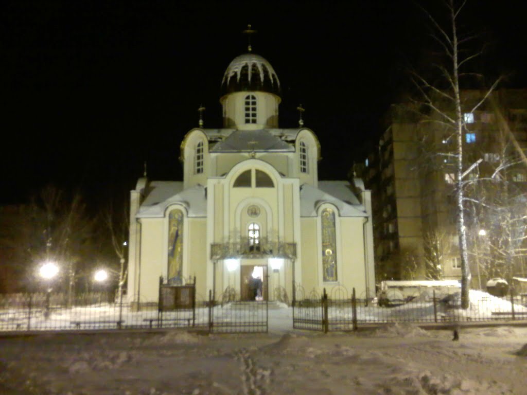 Храм Введення в храм Пресвятої Богородиці (УГКЦ). by kaktus3003