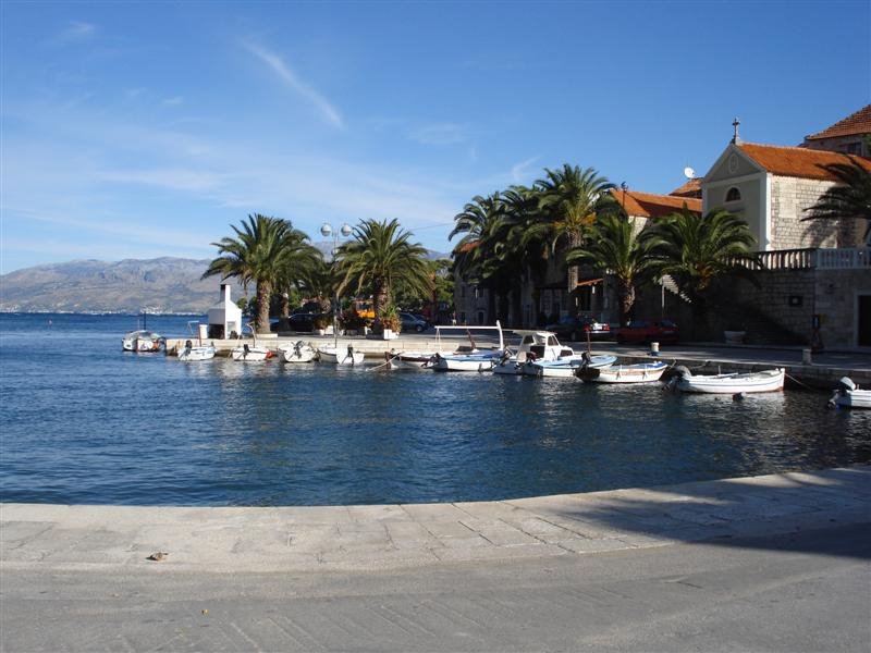 Marina in Splitska by Croatia holiday Expert