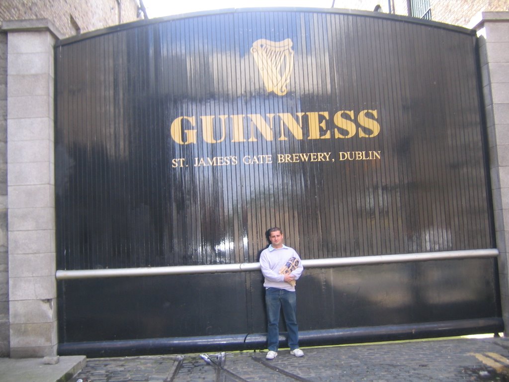 Guinness dublin by niki-laos