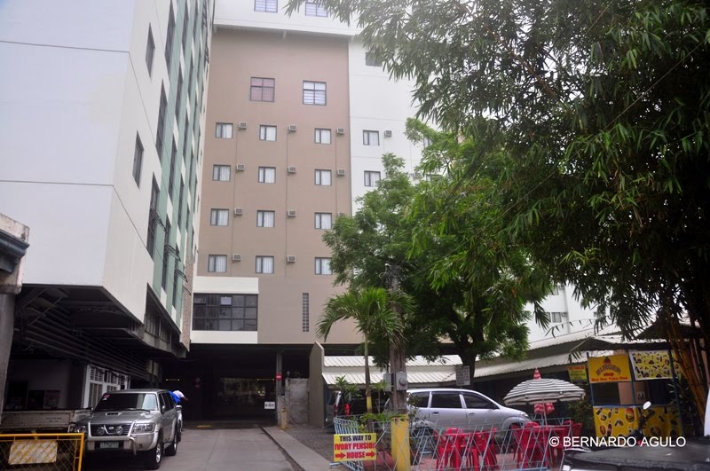 New Wing at Mallberry Suites & Business Hotel, Cagayan de Oro City, Philippines by Silverhead