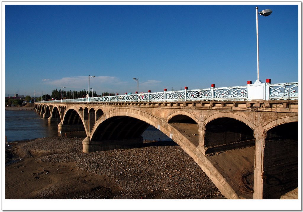 Yining Bridge ,Yining, Xinjiang (China) 新疆伊犁橋 01 by abeltseng