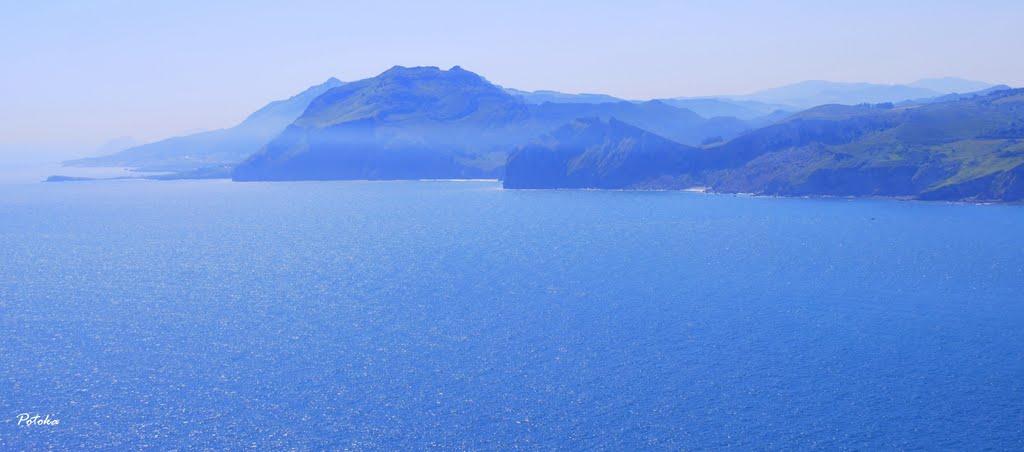 Sinfonía azul - costa cántabra desde Santoña (Ampliar - Enlarge) by Potoka