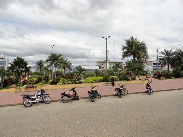 Plaza de Armas de Tarapoto, San Martín - Junio, 2011 by Jesús Ramos Ruiz