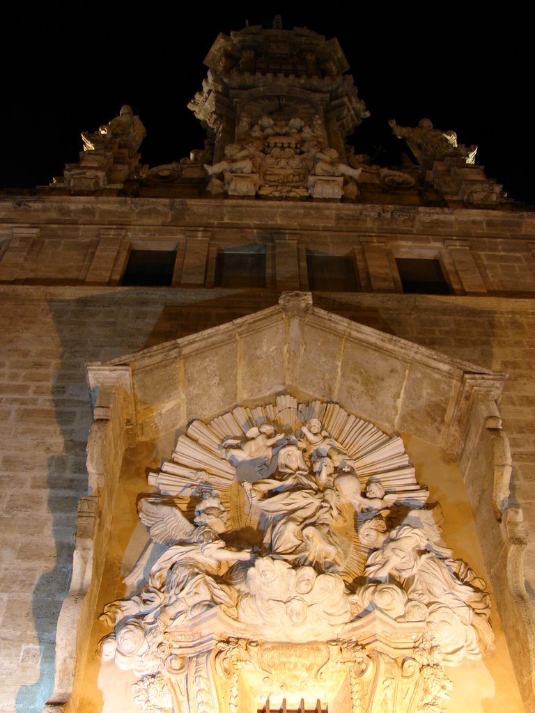 Una iglesia en Valencia by Adolfo García