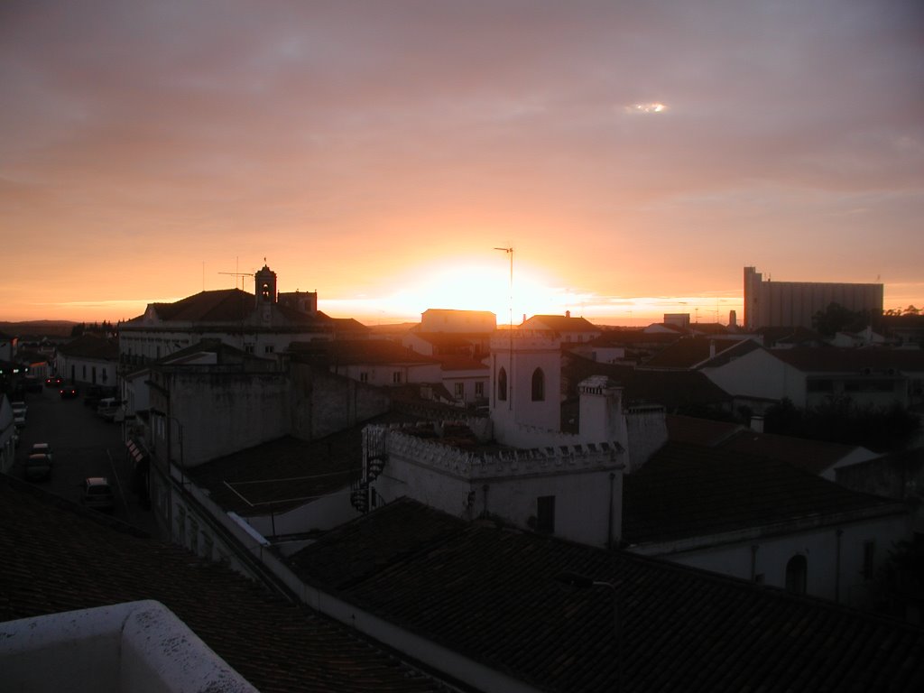 Cuba ao pôr do sol by António Gatinho