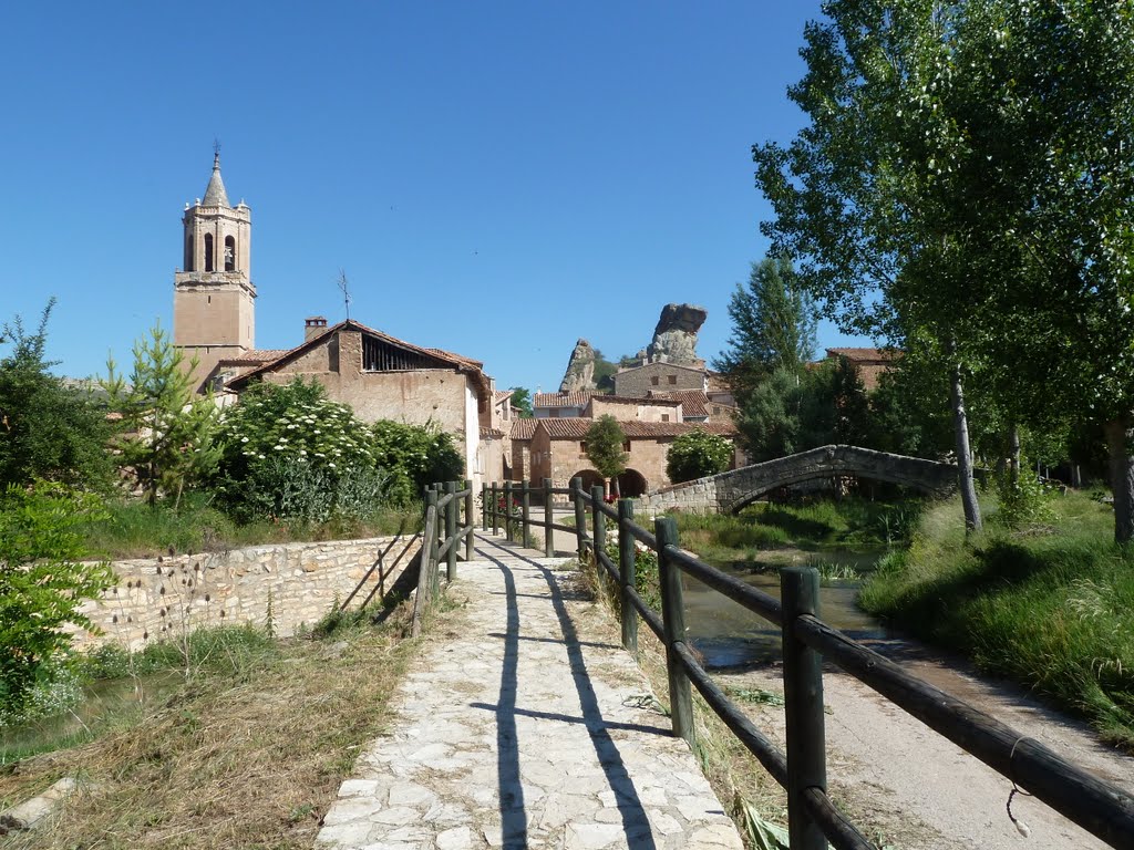 Miravete - Iglesia de Ntra. Sra. de las Nieves by José Palau Domenech