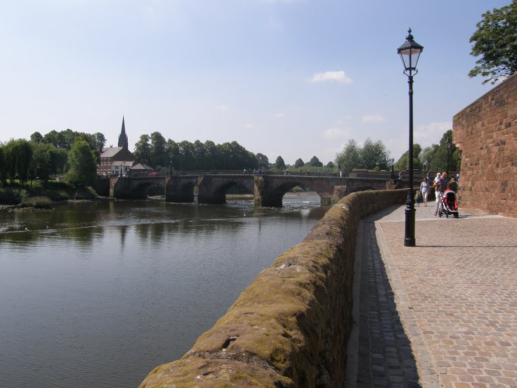 Bridge over the Dee by trekker